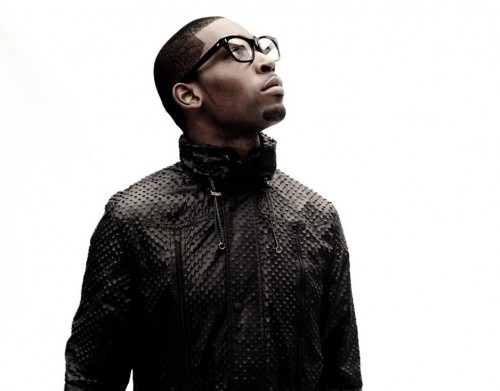 Tinie Tempah “A Million Miles Away” [WEBISODE]